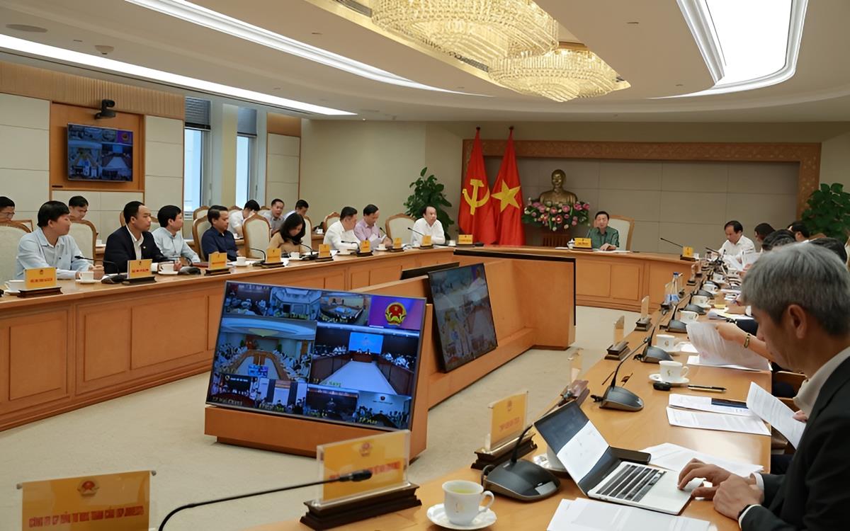 PHÓ THỦ TƯỚNG NÓI GÌ KHIẾN THỊ TRƯỜNG BẤT ĐỘNG SẢN “RUNG CHUYỂN”?