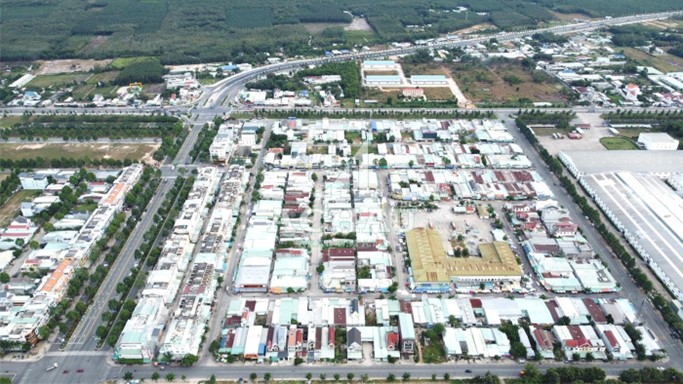 BẤT ĐỘNG SẢN CÔNG NGHIỆP VẪN “ĐẺ RA TIỀN” BẤT CHẤP ĐÒN THUẾ CỦA MỸ