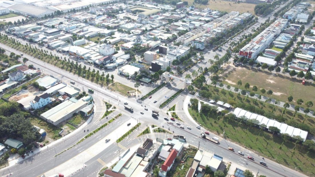 LÀM MỚI ĐỊA GIỚI CHO BẤT ĐỘNG SẢN KHU CÔNG NGHIỆP